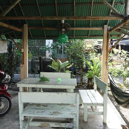 Orchid Guest House Trat Exterior foto